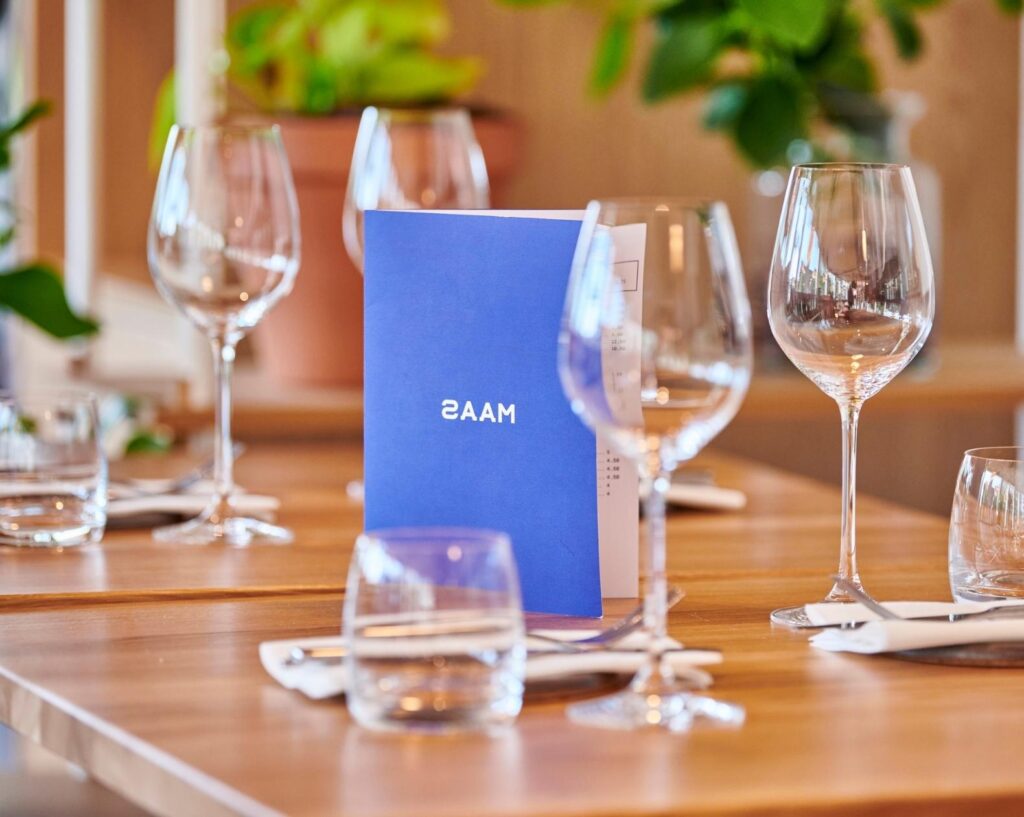 Services Hospitality 1580x1260